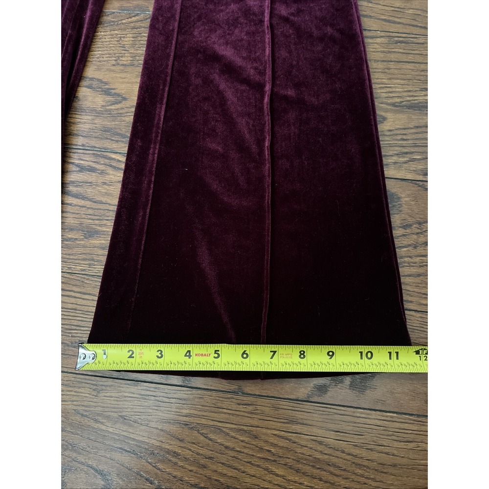 NWT Halara Velvet Pants M Burgundy Maroon High Waisted Straight Leg Zip Side - Picture 2 of 6